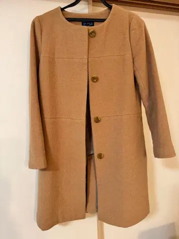 베이지 롱 코트 4 버튼
