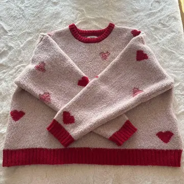 niko and - 하트 무늬 니트 스웨터