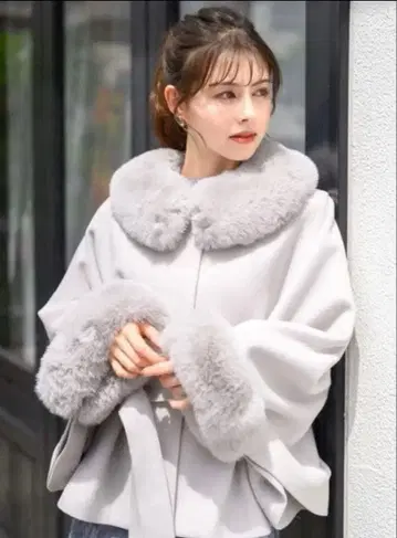 MISCHMASCH 미슈마슈 판초 코트 그레이쉬 베이지