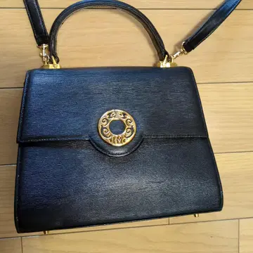 하나에모리 블랙 에피 가죽 핸드백 금장 장식 로고 포함