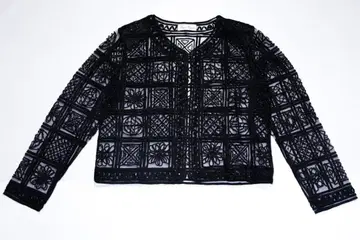 새상품급 Runa Regina 블랙 자수 가디건