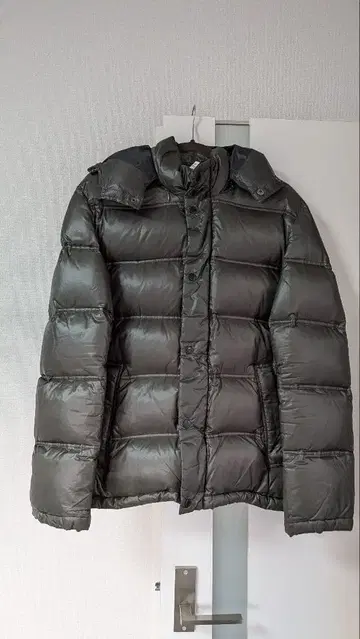 DUAL VOICE 후드 부착 다운 자켓