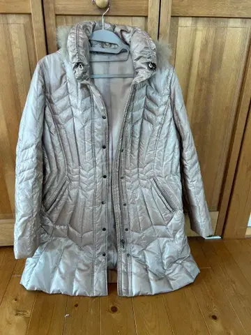 퍼 후드 탈부착 경량 다운 코트 M 사이즈