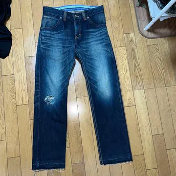 EDWIN 스트레이트 데님