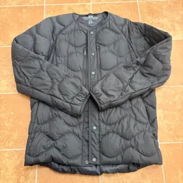 UNIQLO White Mountaineering 울트라 라이트 다운 S