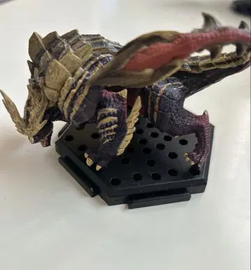 몬헌 피규어 마가이마가도