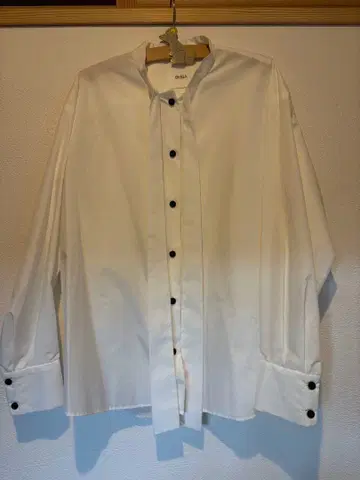 OHGA 보타이 블라우스