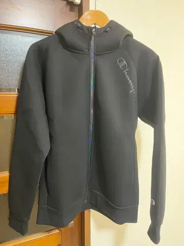 Champion 블랙 풀 집업 후드티