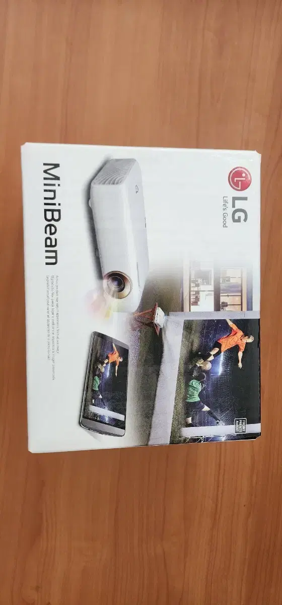 LG Minibeam Projector PH550