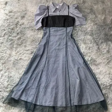 머큐리 듀오 뷔스티에 도킹 파워숄더 셔츠 원피스 S 새상품급