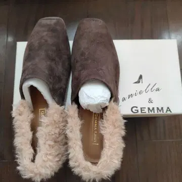 Daniella & Gemma 플랫슈즈 36