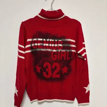 3학년 2반 빨간색 니트