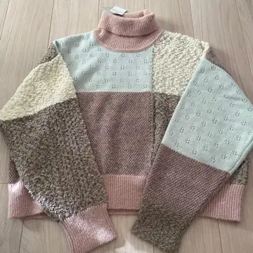 츠하루 바이 사만사 모스모스 패치워크 스탠드 카라 니트 핑크