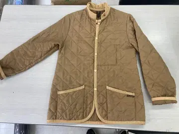 베이지 퀼팅 자켓 LAVENHAM 사이즈 38 11호 L 상당