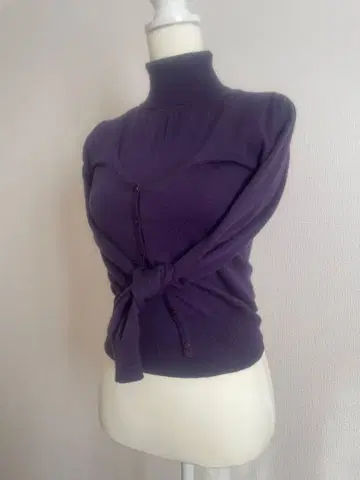 퍼플 터틀넥 앙상블