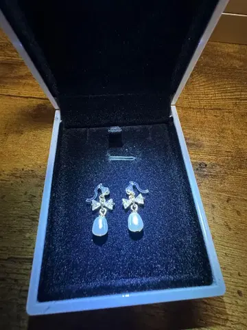 엘레강트한 펄과 크리스탈 귀걸이