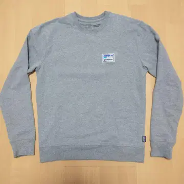 Patagonia M's Shop 스티커 패치 크루넥