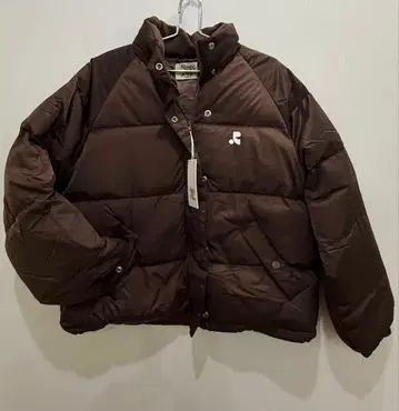 Rest & Recreation 브라운 다운 자켓