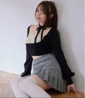 andmary mew 프릴 탑 정품