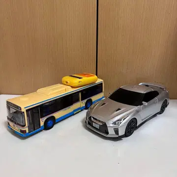 토이코 한큐 버스 복면 순찰차