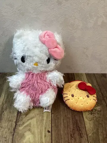 키티 봉제 인형 외