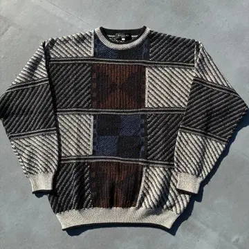 80s~90s 이탈리아제 GALILEI 지오메트릭 총 패턴 니트 아트