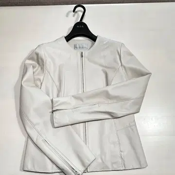 m-i-d 천연 가죽 자켓 옅은 베이지