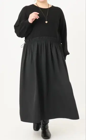 eur3 블랙 롱 니트 원피스 긴팔