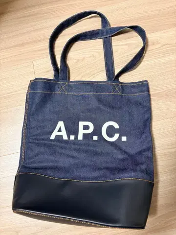 A.P.C 아페쎄 데님 토트백