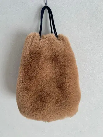 Odette e Odile 인조 모피 백