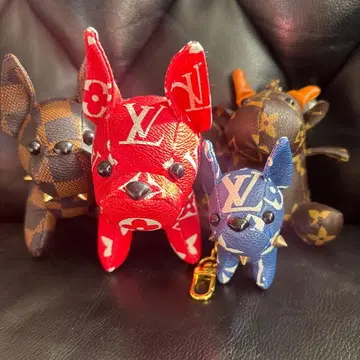 묶음 판매 4개, 가방에 달면 귀여운 키링, 브랜드 로고 포함