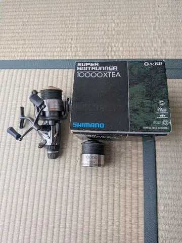 시마노 베이트러너 10000XTEA 박스 포함 릴 교체 스풀 있음