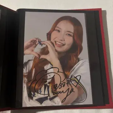 BsGravity LIVE 2부 2025 친필 사인 사진 SAAYA