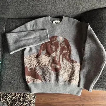 ZARA 루카 구아다니노 로지 스웨터