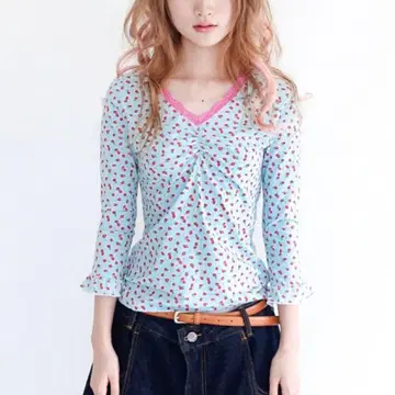 shop faerie 이치고 패턴 긴팔 상의 한국