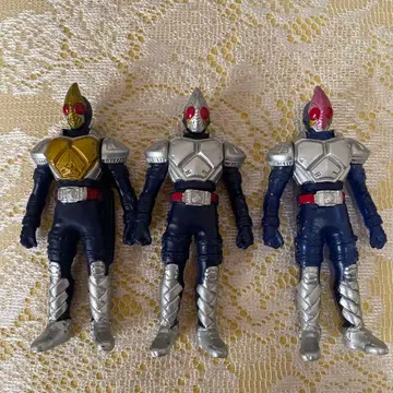 가면라이더 피규어 3체