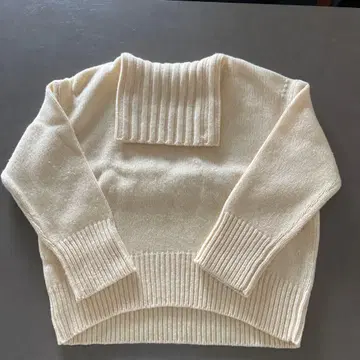 GALERIE VIE 아이보리 니트 스웨터