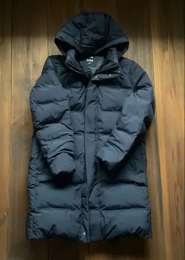 UNIQLO 다운 자켓 M 사이즈