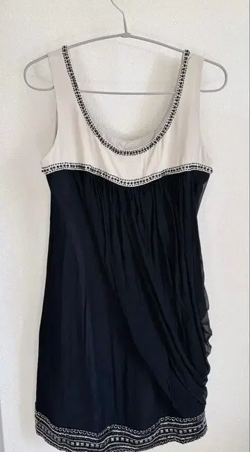 그레이스 콘티넨탈 드레스