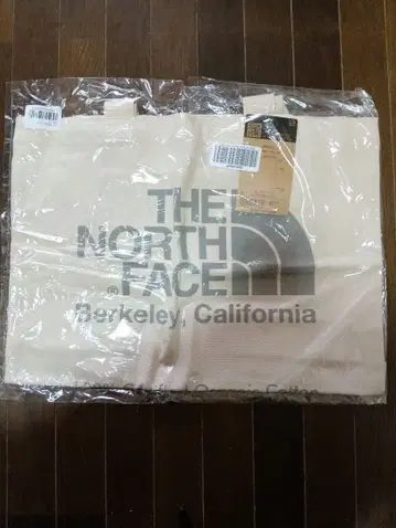 THE NORTH FACE 토트백 베이지