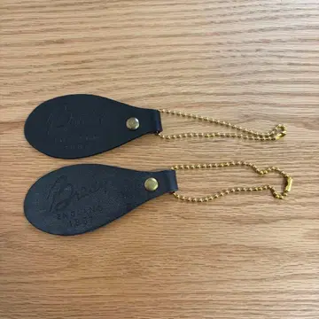 Brady 브래디 가죽 택 블랙 2개