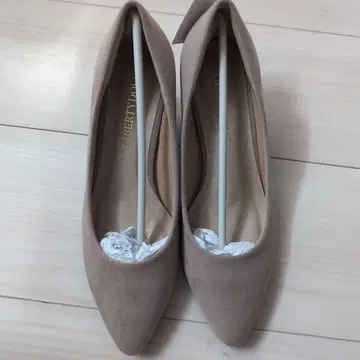 베이지 스틸레토 하이힐 5cm