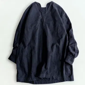 새상품급 벨퍼 BELPER 밴드 카라 개더 V넥 블라우스 블랙