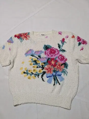 Puppy 파피 코튼 린넨 반팔 니트 꽃무늬