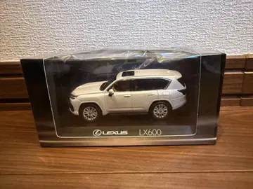 Lexus 레스 LX600 화이트 EXECUTIVE 미니카