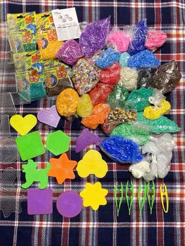 펄러비즈 세트 친구와 함께 ( )