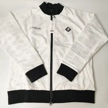 택 포함 미사용 새상품 V12 x LEON 콜라보 자켓