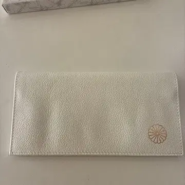 황실 매점 한정판 화이트 가죽 장지갑