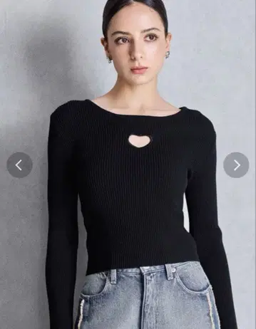 GYDA/제이다 금기 신상! 하트 컷오프 니트 M 사이즈