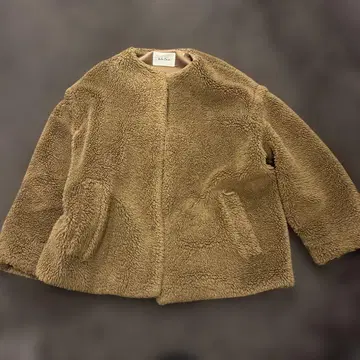 Mila Owen 브라운 보아 자켓